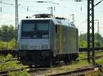 185 681-4 Railpool/PCT Altmann stand im Abstellbereich HH-Harburg. Die Aufnahme entstand von einem LKW Park-Wendeplatz aus. 03.06.11