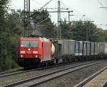 185 372-0 rauscht hier mit einem KLV Mischer durch Schleswig. 18.9.11