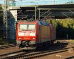 185 017-1 rollte zusammen mit 185 015 als Zuglok durch Harburg. 30.9.11