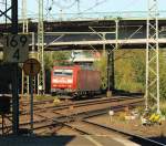 185 196-3 rauscht durch Harburg. 15.10.11