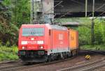 185 279-7 mit Containerzug in HH-Harburg. 5.5.12