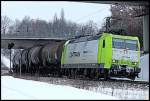 Mein Stalker :D 185 532 von Captrain mit Kesselwagenzug am 24.02.13 in Gtzenhof