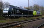 185 556-8 und 185 534-5 wegen des Sturm in Padborg abgestellt. 29.10.2013