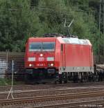 185 405-5 strebt am 13.8.10 durch den Harburger Bhf. weiter gen Dnemark.