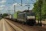 189 992-1/ES 64 F4-092 fr TXL fahrend, kam berraschend mit dem NorCargo/bring am Haken durch Schleswig gefahren. 19.5.11