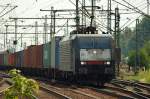 189 938-4 plus Containerzug aufgenommen in Harburg. 08.07.11