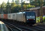 Ausgestattet mit einer richtig schicken Lokfhrerin rollte 189 936 durch Harburg. 15.10.11