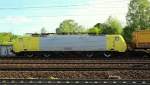 189 930-1RT/ES 64 F-030 mit DHL KLV aufgenommen in Harburg. 05.05.2012