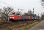 189 007-8 fhrt am 17.3.12 mit einem Containerzug bei Drverden weiter in Richtung Hannover.