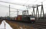 ES 64 F4-159/189 159-7 fuhr am 19.1.13 mit einem Gz durch Waltershof.