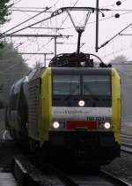 189 924-4 hat hier einen fr die DSB bestimmten IC2(AnsaldoBreda 2-teilig) am Haken. Schleswig 02.09.2013