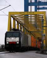 MRCE/boxXpress 189 806-3, HH-Hohe Schaar Kattwykbrcke 02.11.2013