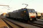 TXL/MRCE ES64F4-997/189 097 und ES64F4-287/189 287 in Padborg, im Hintergrund das Unfallopfer 189 115. 02.12.2013