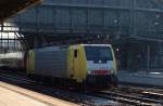 Solo fuhr ES 64 F4-202/189 202-5 am 3.3.12 durch den Bremer Hbf. und strebte weiter in Richtung Bremerhaven.