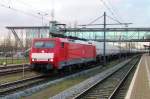 Am 6 Dezember war es um 15;30 schn die 2.Mal, dass 189 083 Boxtel durchfuhr, hier mit Westfalengas-Kesselwagenzug. Ein Viertelstunde spter ging die Sonne aus.