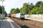 br-6193-vectron-ac-ms/567368/193-894-3-itl---eisenbahngesellschaft-mbh 193 894-3 ITL - Eisenbahngesellschaft mbH mit einem Containerzug in Bienenbüttel und fuhr weiter in Richtung Uelzen. 18.07.2017