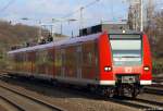 425 301 poltert am 20.11.10 solo durch Kln-West.