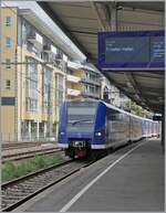 Die beiden BOB 426 536-9 und 426 039-4 erreichen als RB91 / 87569 den Bahnhof Friedrichshafen Stadtbahnhof und werden in Kürze in Richtung Hafenbahnhof weiterfahren.