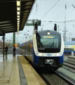 NWB ET 440 215 hat hier als RS2 nach Tristringen Einfahrt in Bremen. 3.12.11