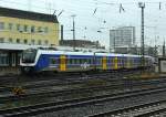 ET 440 223 als 5-Teiler bei der Einfahrt in Bremen. 03.12.11