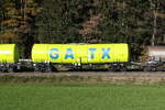 7830 771 (Zacns) von  GATX  am 16. November 2024 bei Hufschlag.