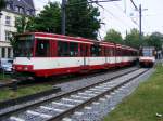 Eine Begegnung von zwei Doppeltraktionen aus Stadtbahnwagen B der Rheinbahn am Belsenplatz in Dsseldorf, 30.