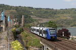 622 922 von  VLEXX  bei der Einfahrt in Oberwesel am 4. Mai 2022.