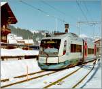 bob-bayrische-oberland-bahn/150995/ein-bob-zug-ersatzverkehr-fuer-die Ein BOB Zug (Ersatzverkehr fr die SEZ) erreicht Zweisimmen.
7. Jan. 2000   