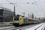 182 525-6 auf dem Weg zum Mnchner Hauptbahnhof am 27.