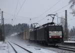 ES 64 F4-035 mit einer Schwesterlok zieht ebenfalls eine  ROLA  in Richtung Brenner.