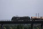 185 567-5 CFL-Cargo mit einem   Zementzug  Rendsburger Hochbrcke 06.08.2012
