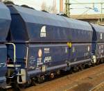 In den Kohlependel eingereiht waren auch die fast neuen Waggons der Bauart Falns 3 der Firma ERR mit Heimatbahnhof Duisburg-Hafen. 30.3.11