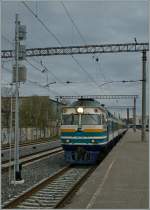 Der Edelaraudtee DR1B 3720 nach Tartu in Tallinn.