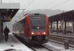 Eisenbahnbilder/53986/612-622-steht-als-re-nach 612 622 steht als RE nach Koblenz Hbf in Limburg zur Abfahrt bereit
20.12.2009