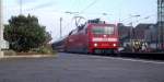 Eisenbahnbilder/59742/120-137-5-steht-mit-ic 120 137 5 steht mit IC im Koblenzer Hbf
(21.11.2009)