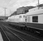 Eisenbahnbilder/62114/fast-wie-in-den-alten-zeiten Fast wie in den alten Zeiten fhrt eine 103 (103 235-8) in den Koblenzer Hbf ein ... Wir sind aber im Jahr 2010 (03.04.)