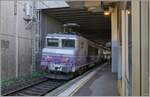 Weitaus interessanter als zeigte sich am soeben gezeigten TER Marseille - Nice die (Schub)-Lok, die SNCF BB 22404, wobei der Blick zu den Bahnsteigen hin nicht gerade einladend wrikt.

 24. März 2025 