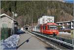 In Montroc-Le-Planet ist der TMR BDeh 4/8 22 als TER 18914 von Vallorcine nach Saint-Gervais-Bains angekommen.