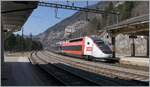 Der Lyria TGV von Paris Gare de Lyon nach Lausanne erreicht Vallorbe.