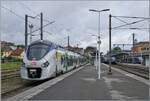 Der aus Besan�on in Belfort angekommene MOBIGO TER Coradia Polyvalent r�gional Z51579 f�hrt auf ein Abstellgleis. 

20. Mai 2026