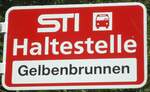 (135'482) - STI-Haltestellenschild - Sundlauenen, Gelbenbrunnen - am 14.