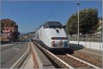 Ab Finale Liguere bis kurz nach Alassio folgt die Strecke Genova Ventimiglia noch der urspr�nglichen Trassierung, welche meist dem Meer entlang und durch die Ortschaften f�hrt. So konnte bei der Haltestelle Borgio Verezzi der FS Trenitalia iC 659 von ...