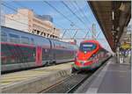 Der FS Treniatlia ETR 400 031 ist aus Paris Gare de Lyon in Lyon Part Dieu angekommen und wird nach Lyon Perrache weiter fahren.