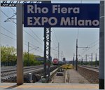Ein FS ETR 500 erreicht den EXPO Bahnhof Rhoo Fiera EXPO Milano.