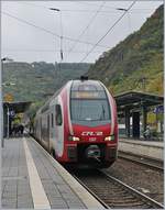 Das Reisezugkonzept an der Mosel besteht aus ET 442 im RB verkehr und CFL Serie 2300 Kiss vereint mit Süwex ET 429 Flirts im RE verkehr mit Zugsflügelung in Trier.