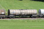 7932 495 (Zacens) von  GATX  am 13. August 2025 bei Axdorf.