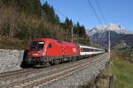 1016 044 war mit dem  Transalpin  am 4. November 2024 bei Pfaffenschwend auf dem Weg nach Wrgl.