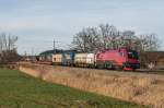 1116 152-0 in neuer  Railjet-Lackierung  mit dem  Walter-Zug  am 5.