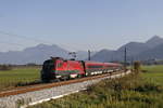 1116 218 mit einem  Railjet  aus Salzburg kommend am 13.