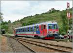 Der Regionalzug nach Krems erreicht Drrstein.
